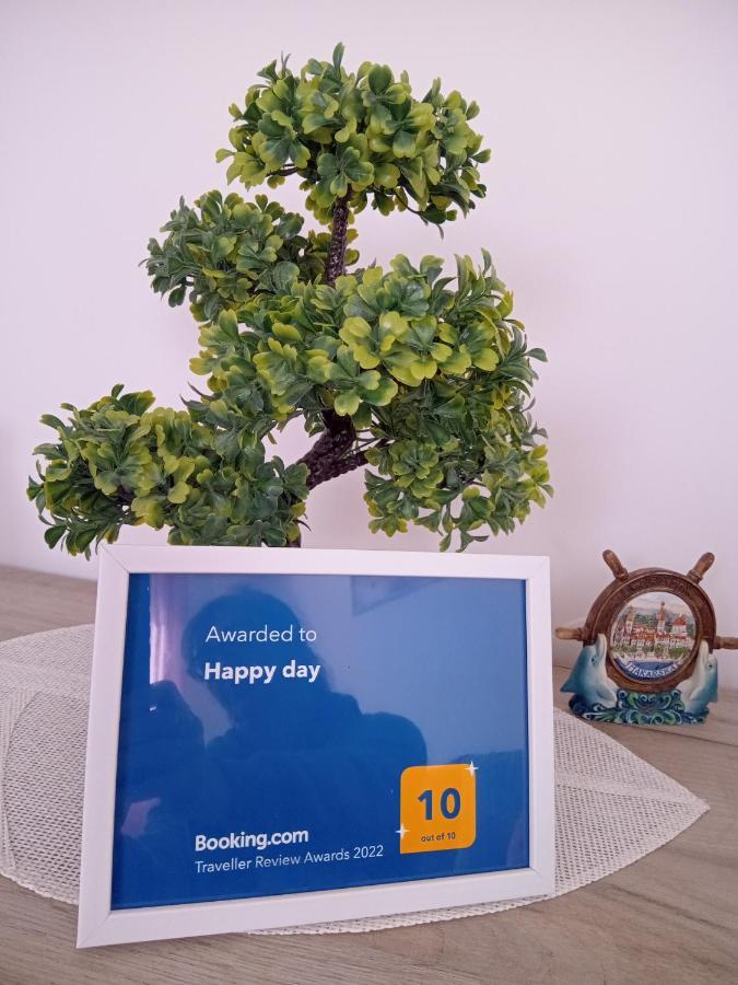 Guest House Happy Day سلوني المظهر الخارجي الصورة